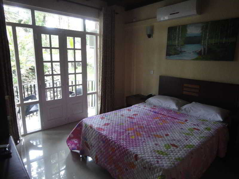 Grand 7 Hotel Thalawathugoda Talawatugoda Exterior photo